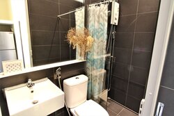 Joo Avenue (D8), Terrace #502613771